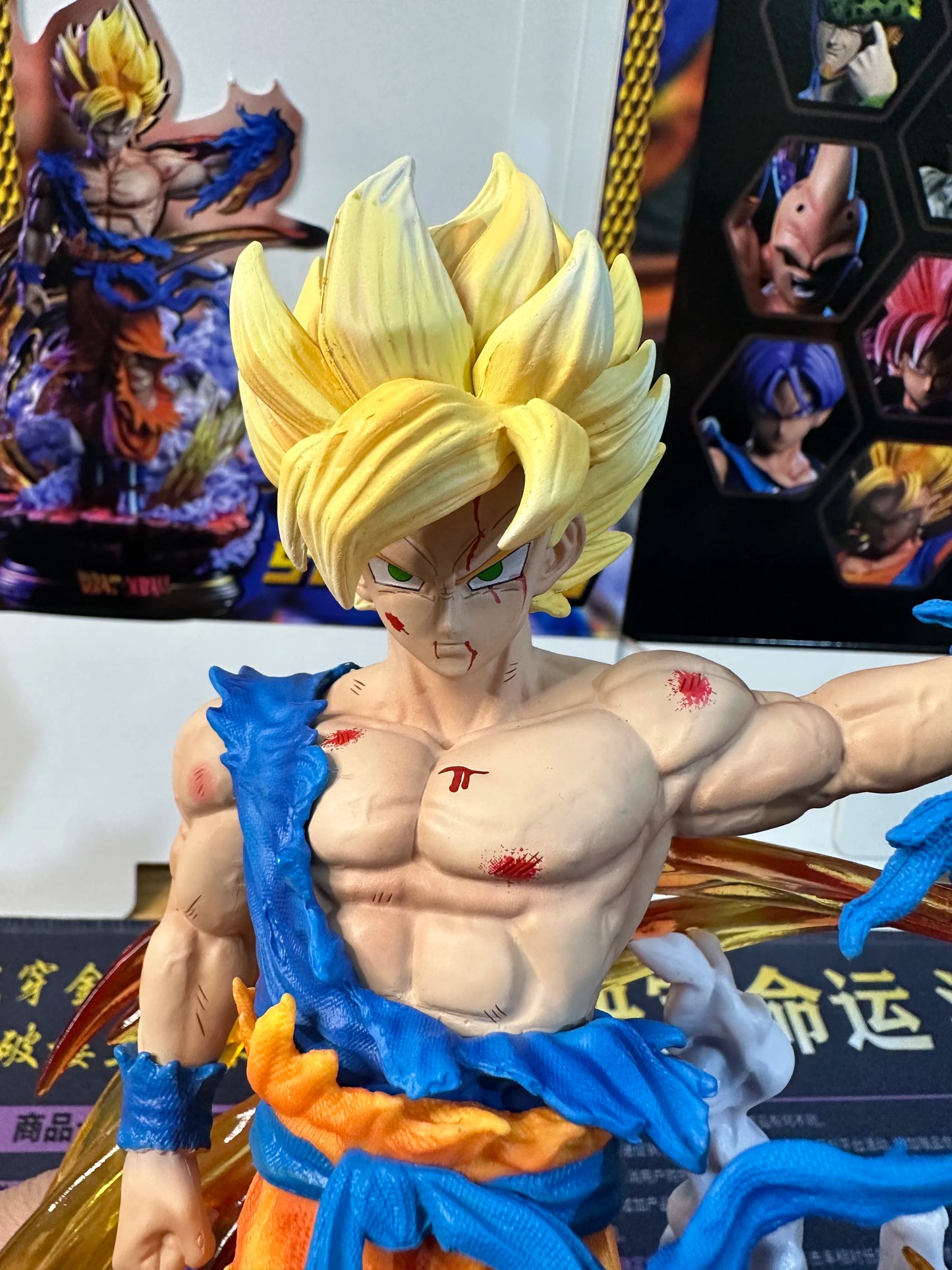 Goku Super Saiyan - Dragon Ball Z - 27cm
